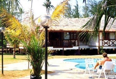 Duta Sands Beach Resort Kuantan Exteriör bild
