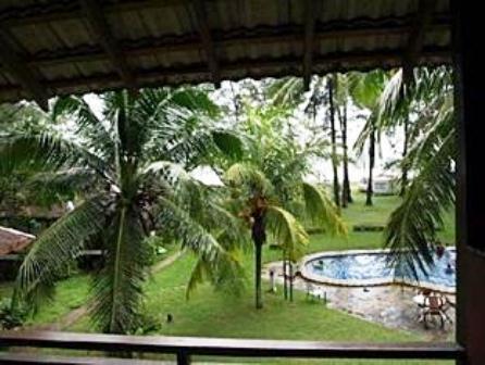 Duta Sands Beach Resort Kuantan Exteriör bild